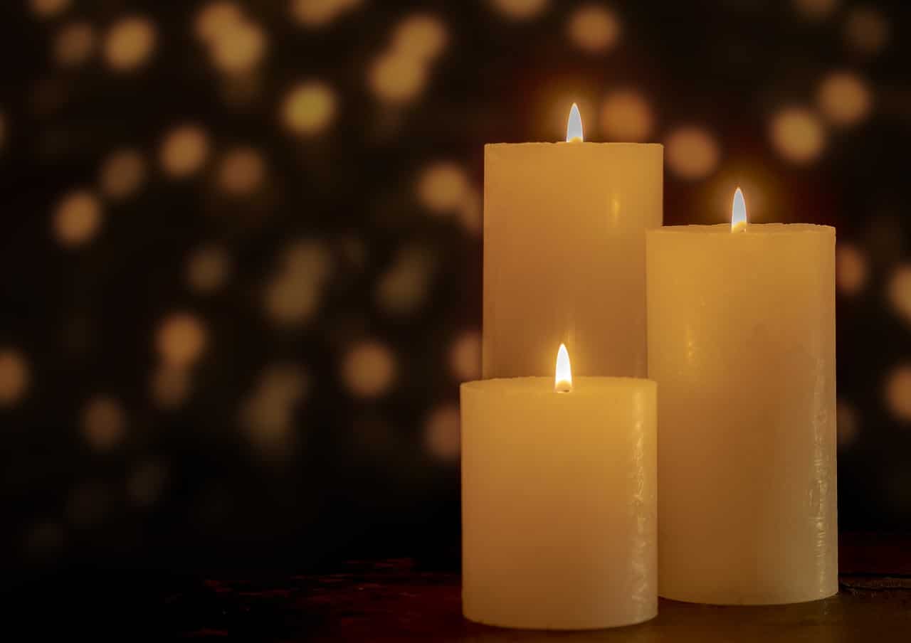 Single post header image